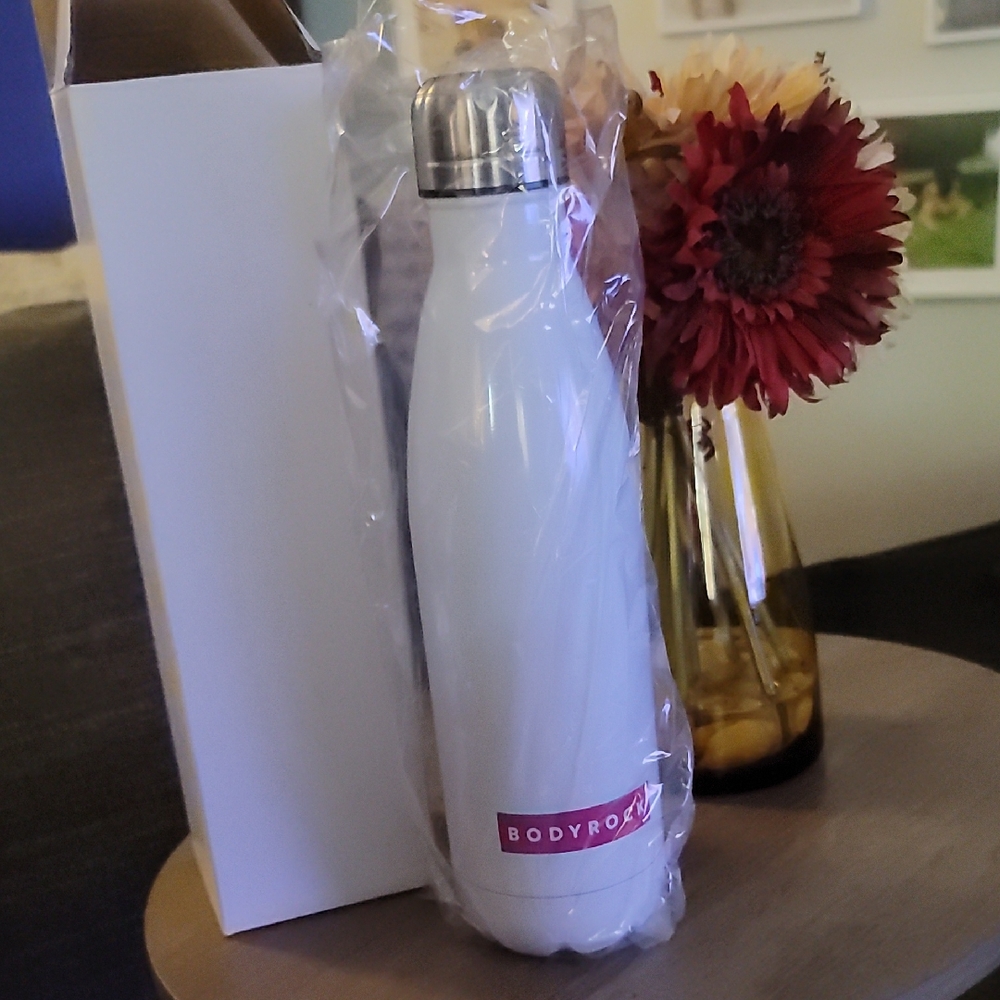 Bodyrock White Stainless Steel Water Bottle/ BRAND NEW IN BOX!